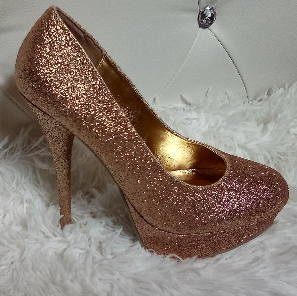 Gold High Heel Pump